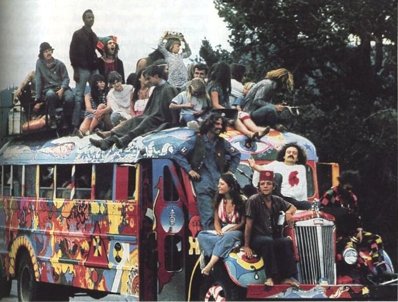 Файл:Hippie-commune-bus.jpg